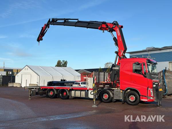 Kranbil / Maskinbil Volvo FH med Fassi F710