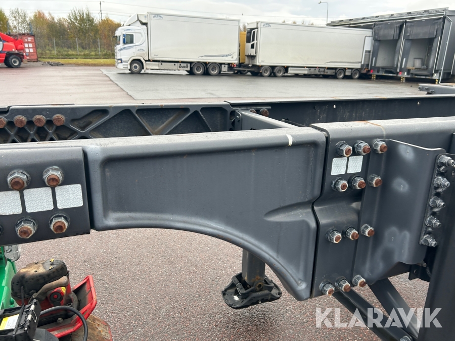 Containerchassie Scania ST39, Borlänge, Klaravik auktioner