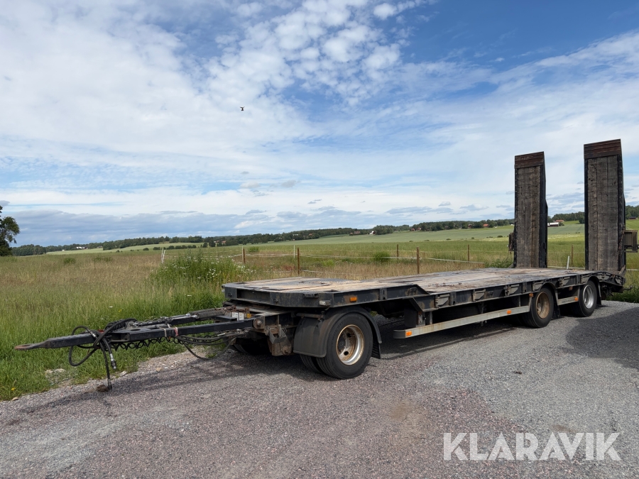 Maskinsläp Humbaur Htd 308525-3a 3-Axlat med hydrauliska ramper