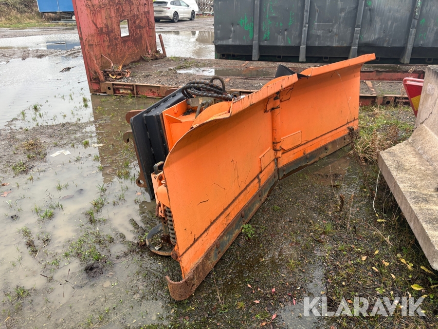 Vikplog Pronar PUV-2600