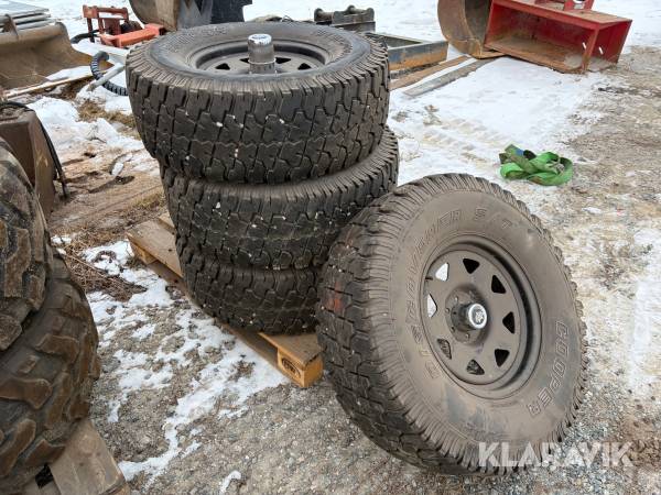 Hjul till pickup Jack Wheeler/Cooper 35x12.50R17LT 4 st