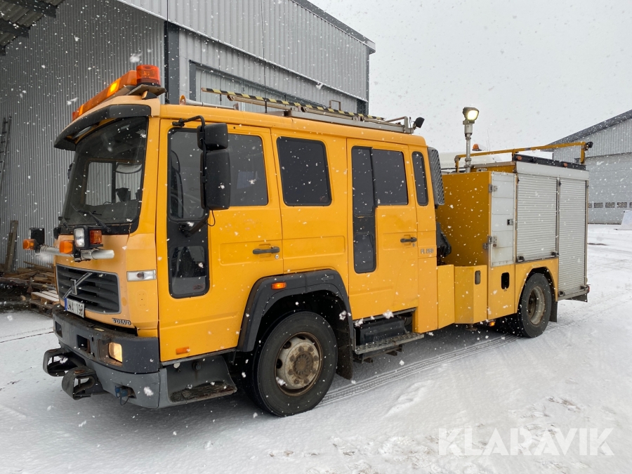 Servicebil Volvo FL250 med kran 