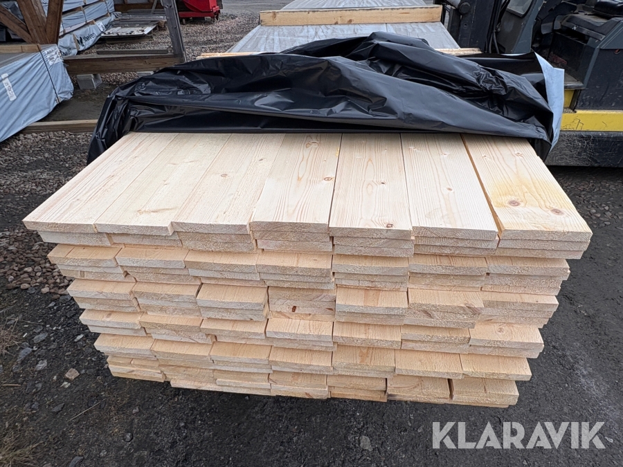Finsågad ytterpanel 22x148 gran A-sort 168st