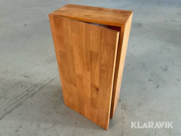 Badrumsskåp 700x380x200 mm.