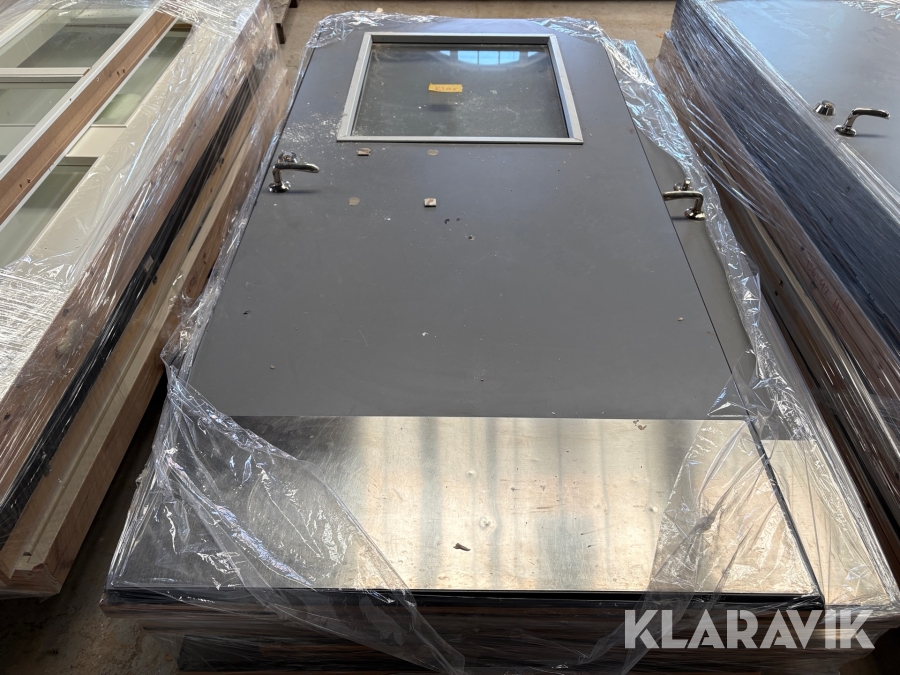 Dörrar med sparskydd 2100x920mm