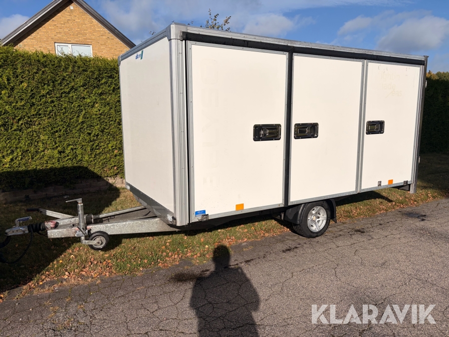 Personbilssläp Westbay Trailers
