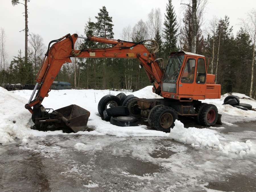 Grävmaskin Atila med snabbfäste