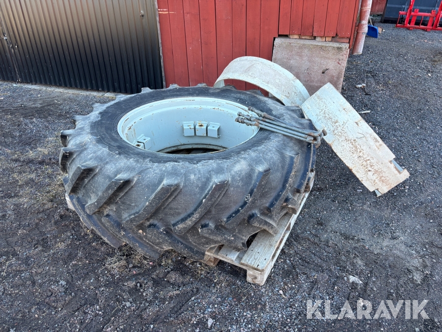 Dubbelmontage 20.8R38 2st