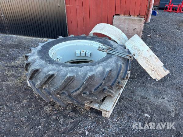 Dubbelmontage 20.8R38 2st