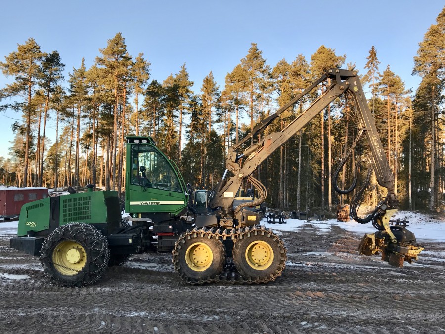 Skördare John Deere 1270D