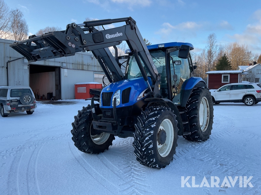 Traktor New Holland TS100A