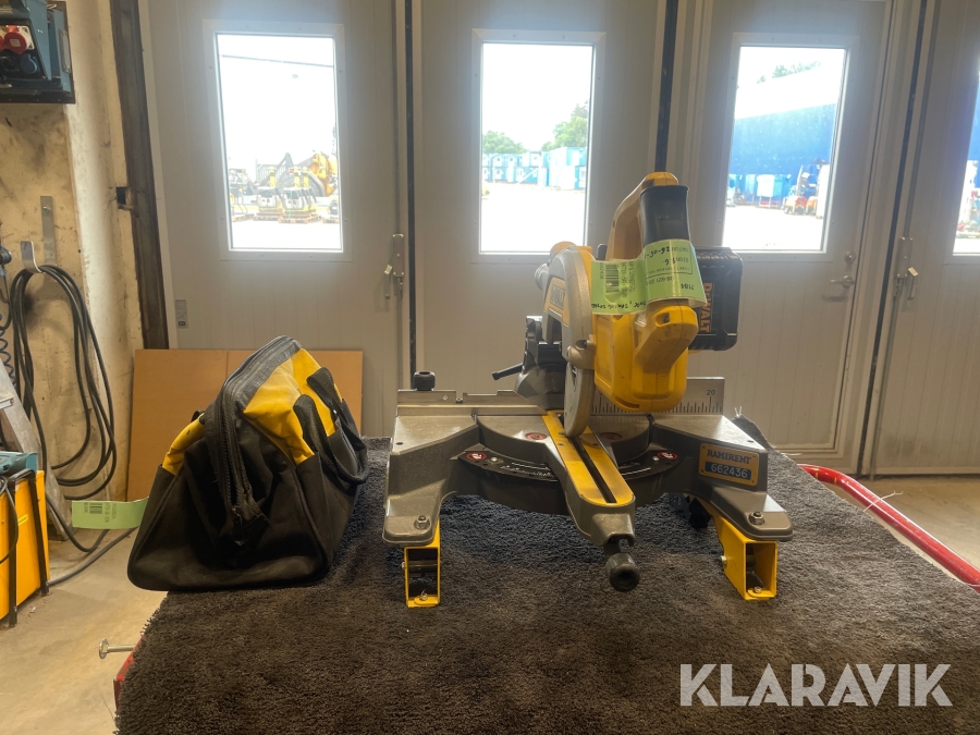 Kap&geringsåg Dewalt DCS777