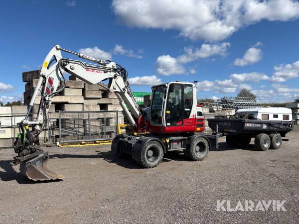 Grävmaskin Takeuchi TB395W med grävsystem, tippvagn & 8st redskap