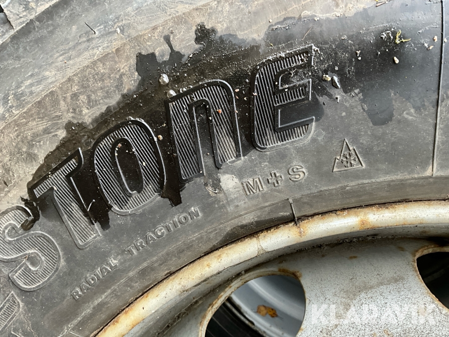 Lastbilsdäck Bridgestone 315/70R22,5 4st