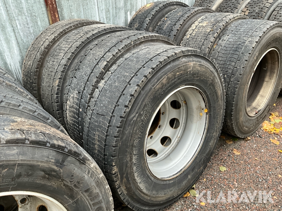 Lastbilsdäck Bridgestone 315/70R22,5 4st