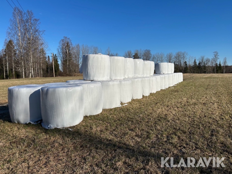 Hösilage 20 st balar med analys