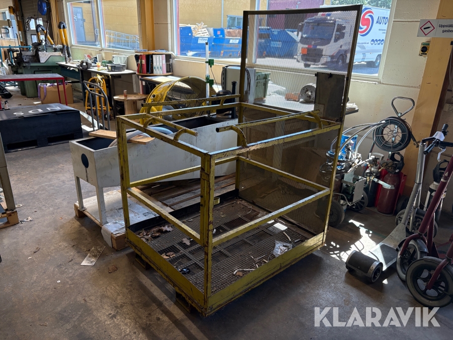 Arbetskorg till truckar