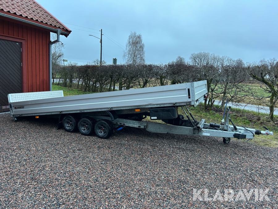 Bilsläp / maskintrailer Westbay Adam 15 B3 med tipp & vinsch