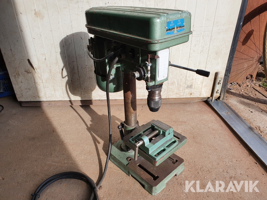 Bänkborrmaskin med skruvstycke West Lake 230V