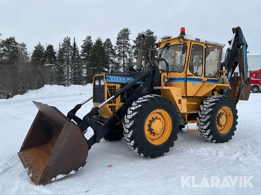 Grävlastare Volvo BM 6300 med skopor