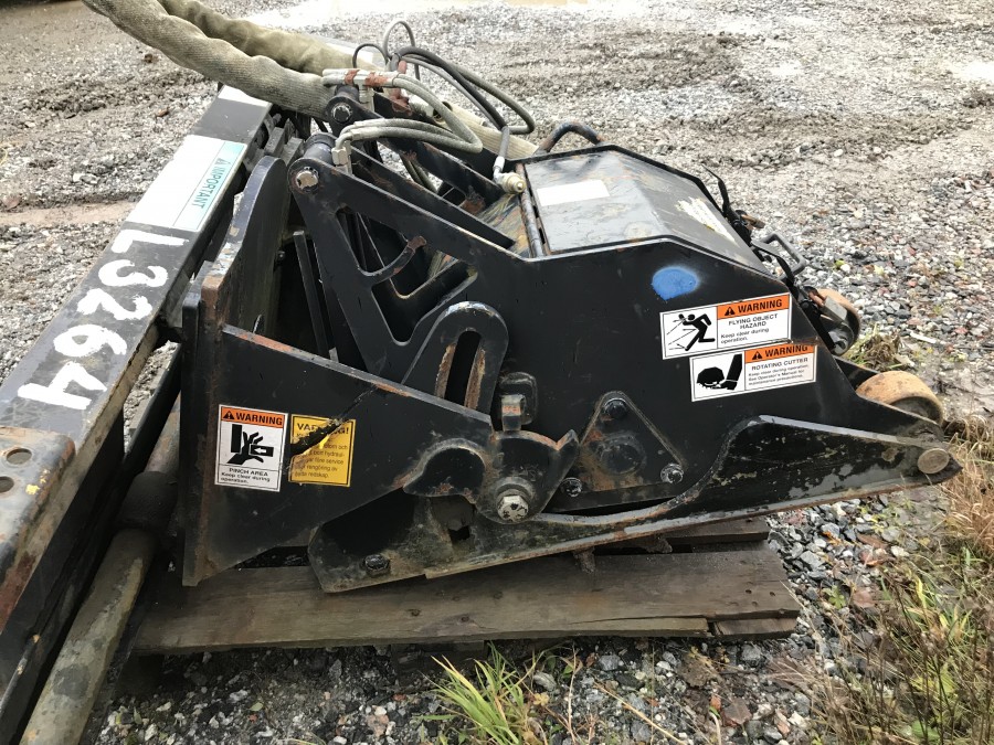 Asfalt och betong fräs - Bobcat fäste