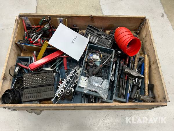 Parti med blandade verktyg