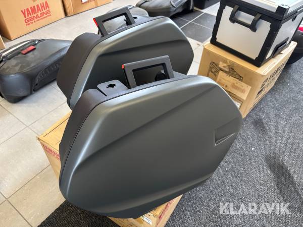 Yamaha original sidoväskor höger + vänster
