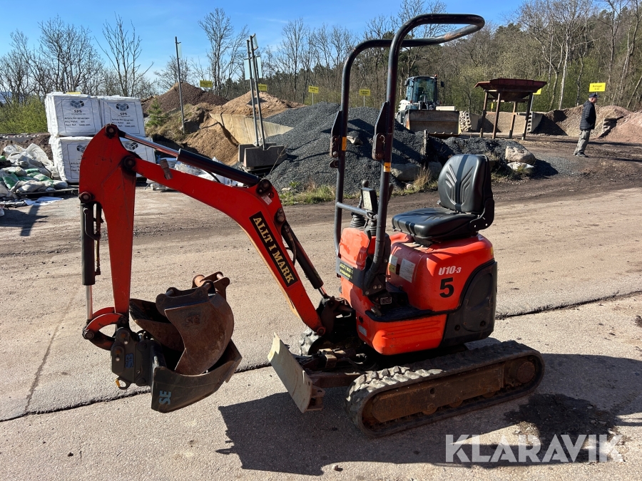 Grävmaskin Kubota U10-3 med 3 skopor