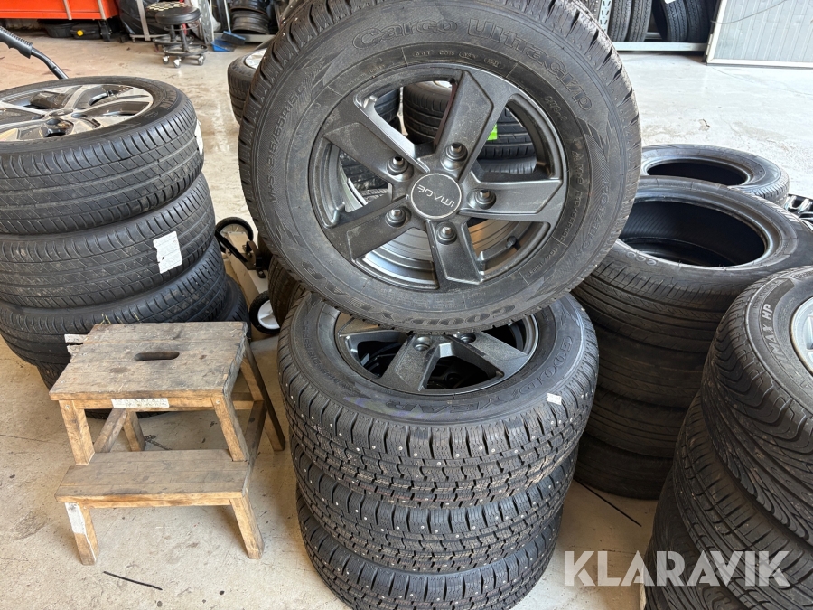 Hjul 4st Goodyear Continental Cargo Ultragrip M+S 