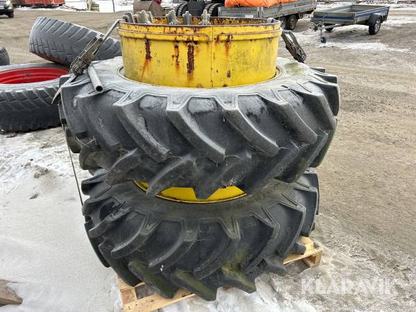 Dubbelmontage Mitas Radial 420/85 R34