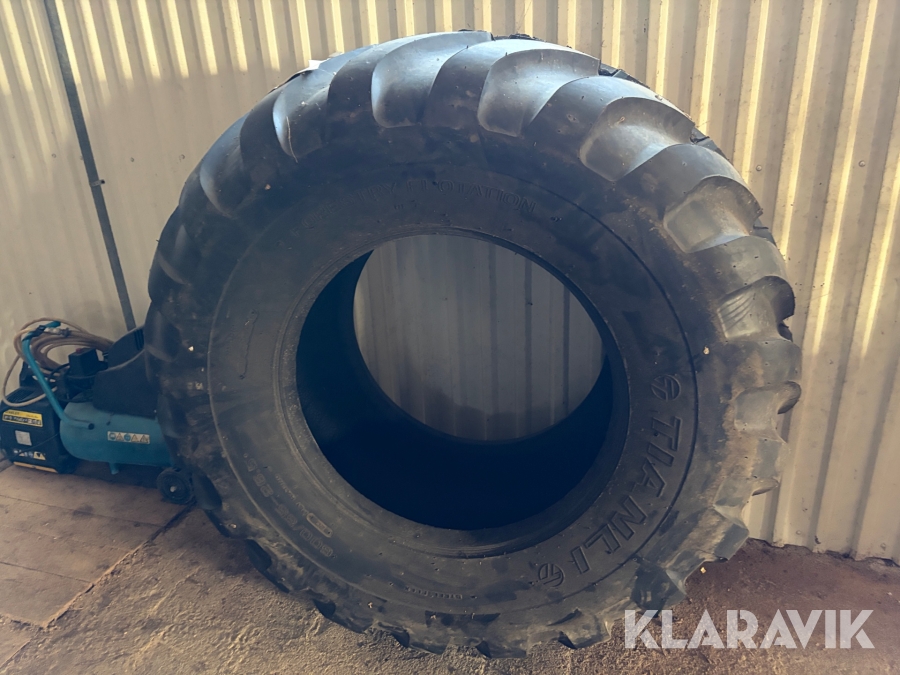 Skogsdäck Tianli Forestry flotation 600/55-26.5.  1st