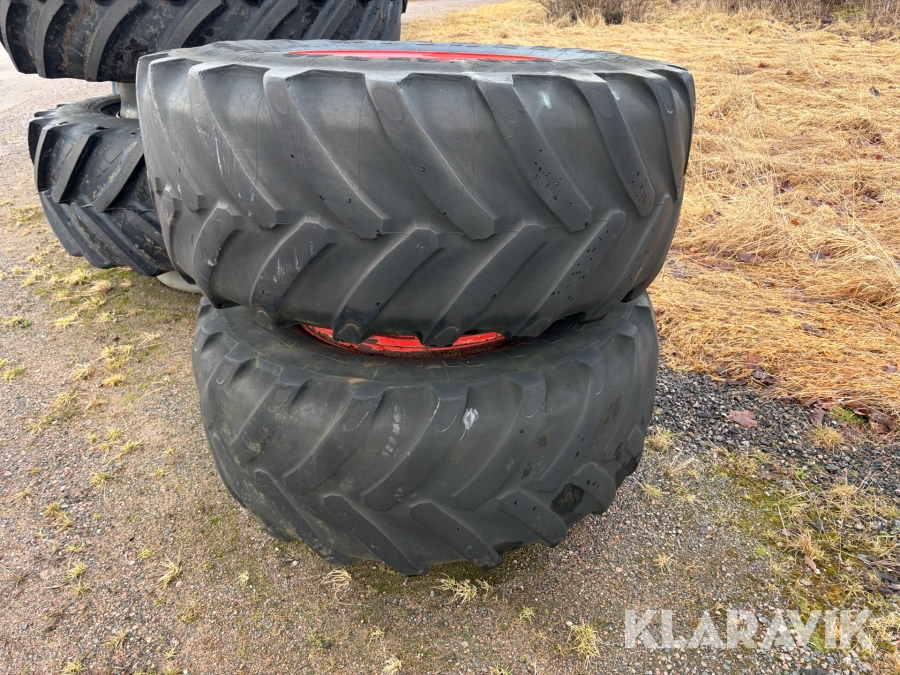 Däck dubbelmontage Michelin 540/65R28 2 st