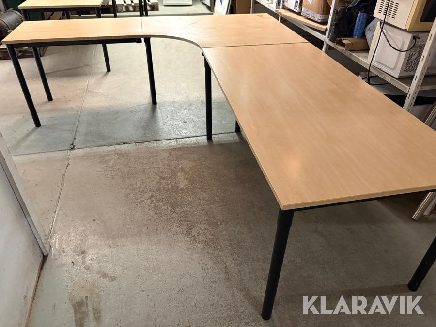 Kontorsbord 2200x2600mm 1st