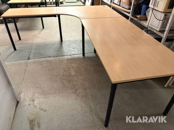 Kontorsbord 2200x2600mm 1st