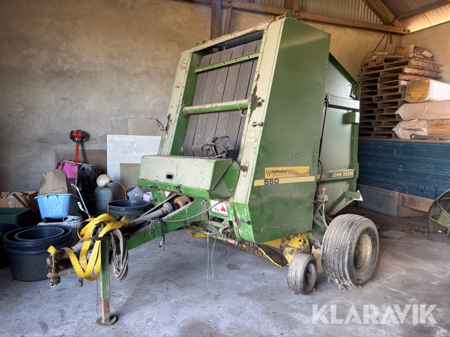 Rundbalspress John Deere 550