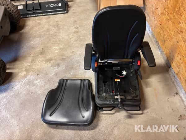 Traktorstol United Seats MGV55