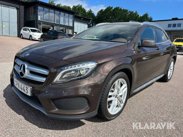 Mercedes-Benz GLA250 4Matic 7G-DCT AMG Sport