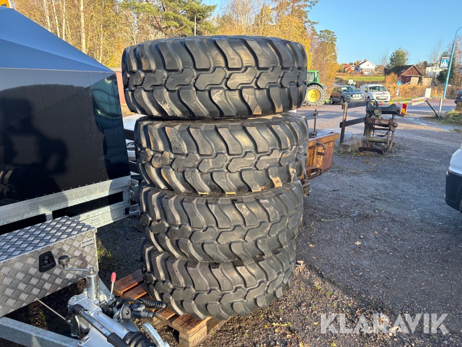 Entreprenaddäck Dunlop 405/70R20 4 st