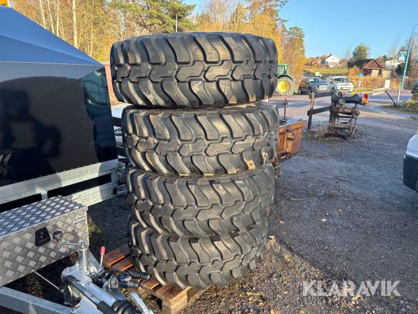 Entreprenaddäck Dunlop 405/70R20 4 st