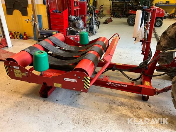 Rundbalsinplastare Kverneland UN 7554