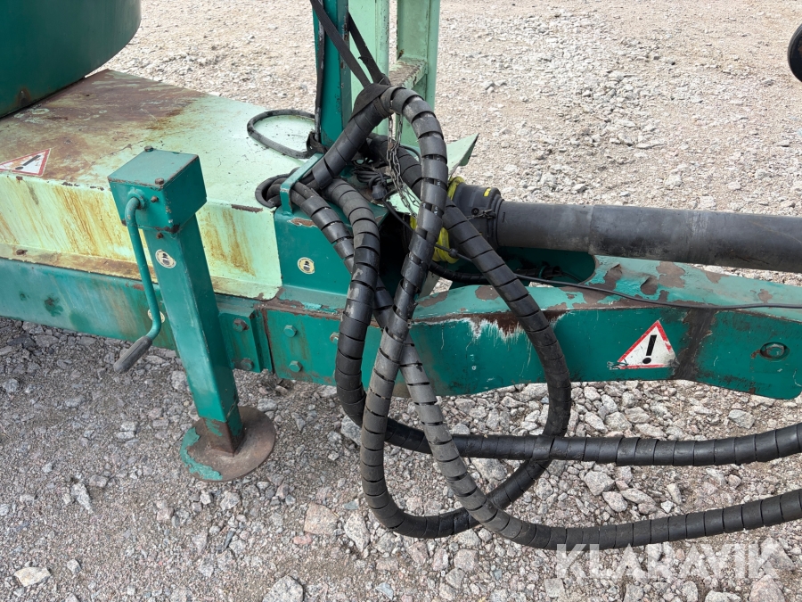 Mixervagn Luclar MC12