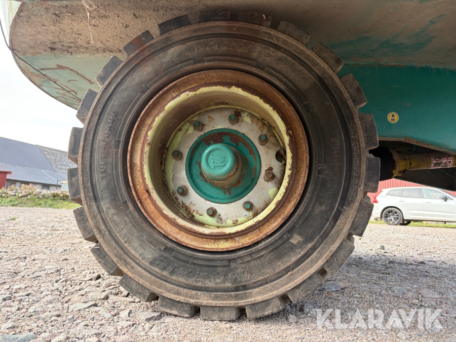 Mixervagn Luclar MC12