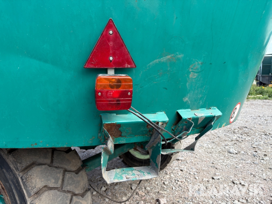 Mixervagn Luclar MC12