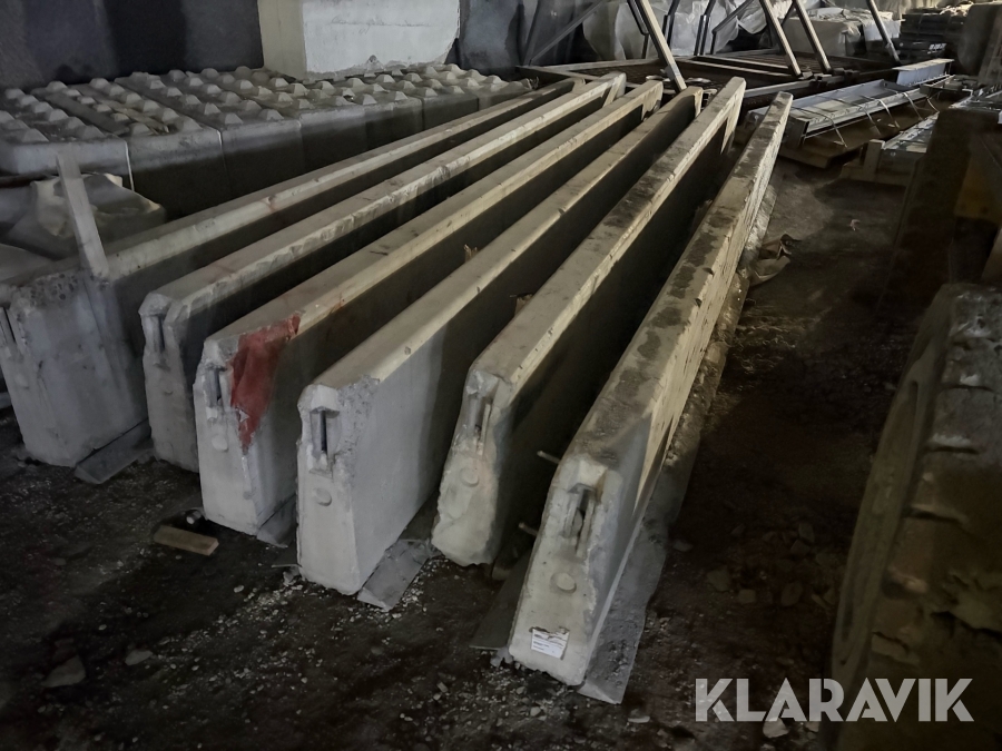 Betongbarriärer 6m 6 st