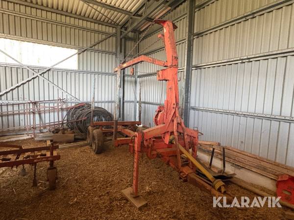 Skogsvagn med Normet VN 250 kranarm