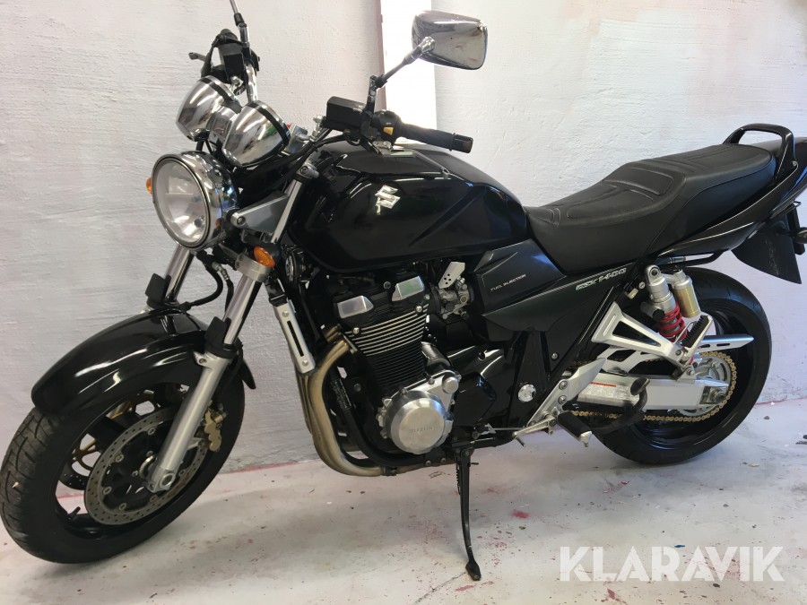 Motorcykel Suzuki GSX 1400 