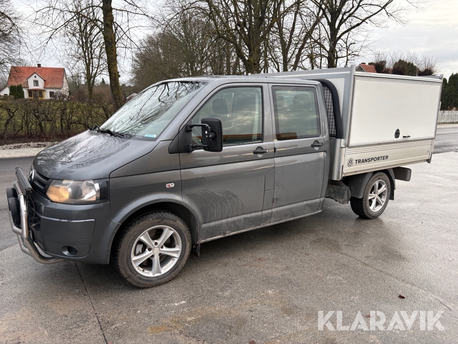 Pickup Volkswagen Transporter dubbelhytt med kåpa 4-motion
