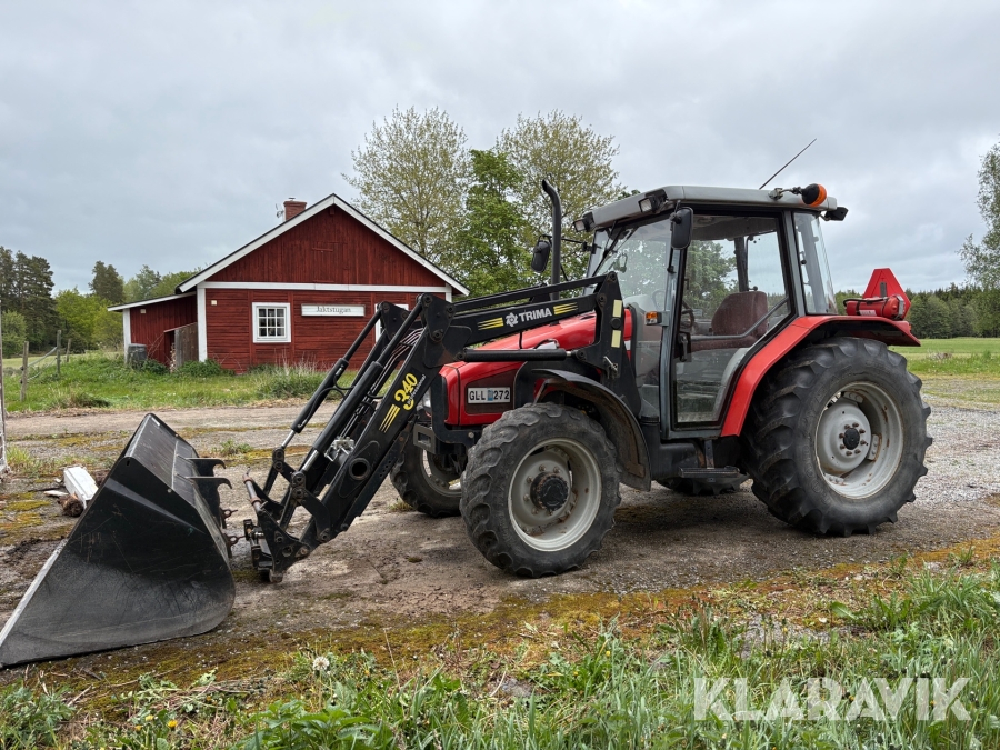 Traktor Massey Ferguson 4225-4