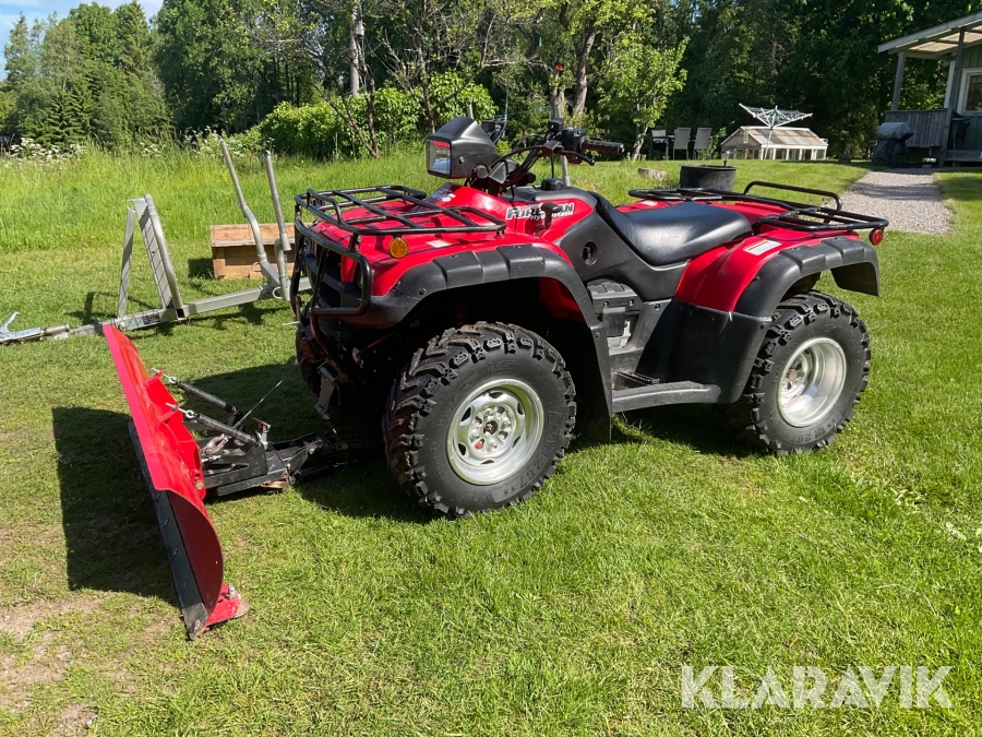 Fyrhjuling Honda Foreman hydrostatic 500 med tillbehör