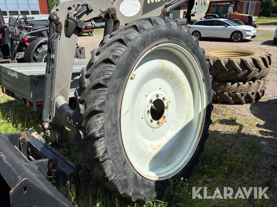 Radodlingshjul 340/85R48 & 320/85R36 hel uppsättning